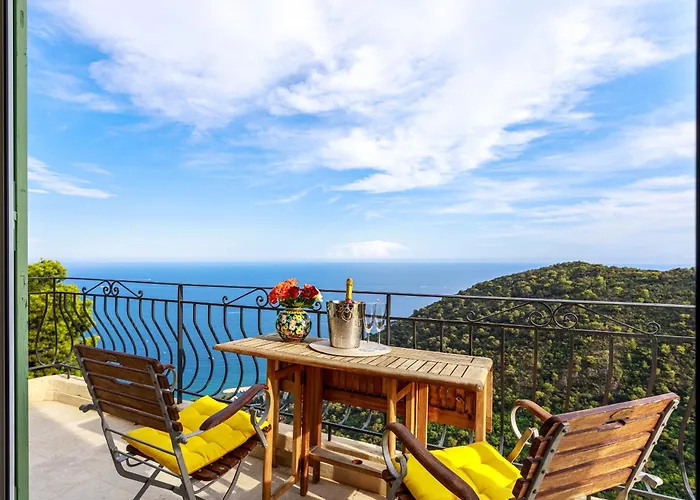 Sea View Apartment Between Nice And Monaco - 3